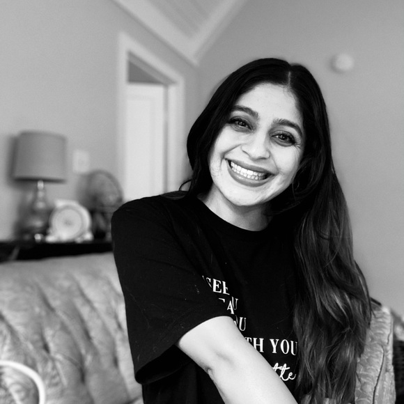 Meet your Posher, Barbara - Picture 1 of 1